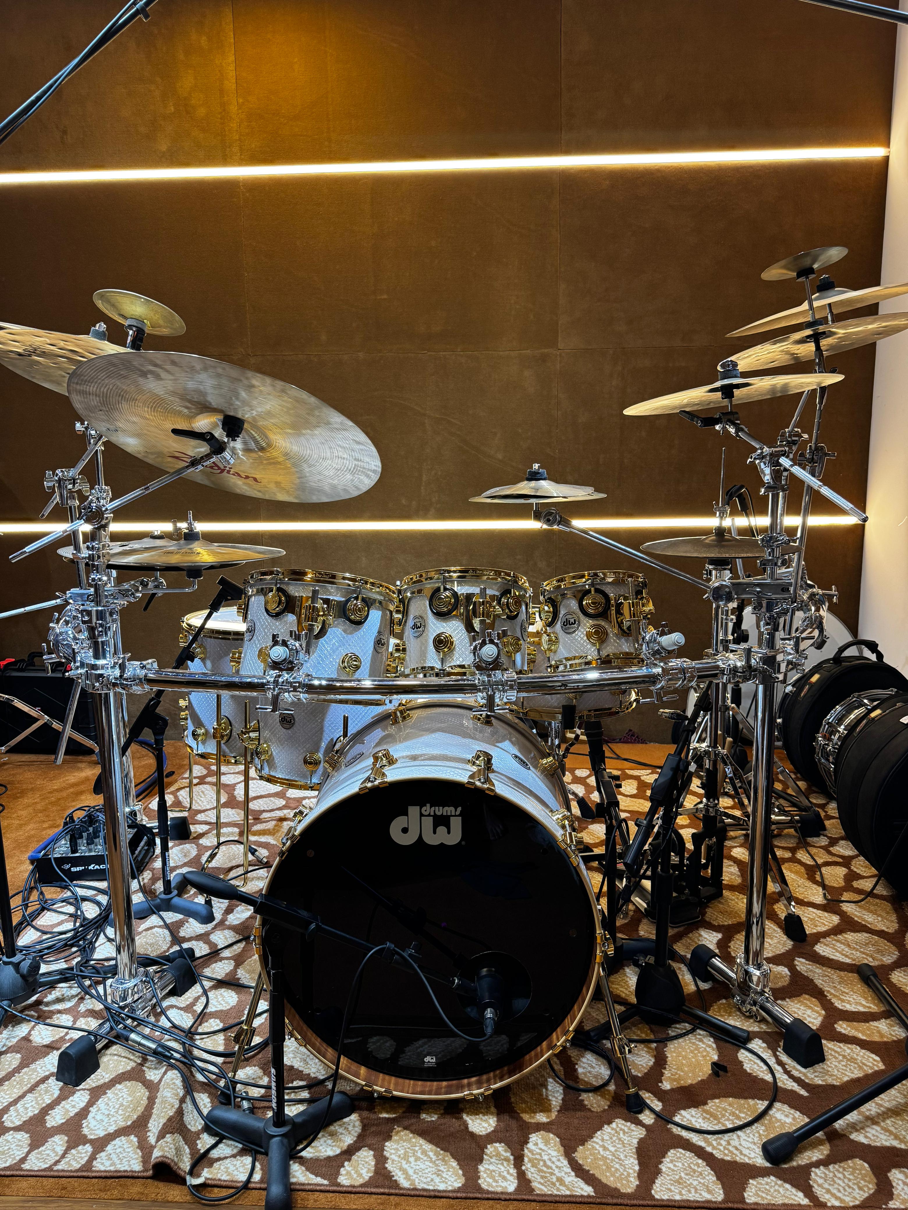 DW X7 DRUM KIT